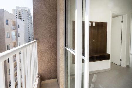 Apartamento à venda com 38m², 2 quartos e sem vaga Apartamento à venda com 38m², 2 quartos e sem vagaVaranda