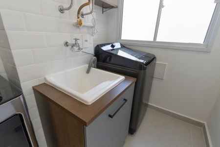 Apartamento à venda com 38m², 2 quartos e sem vaga Apartamento à venda com 38m², 2 quartos e sem vagaÁrea de Serviço