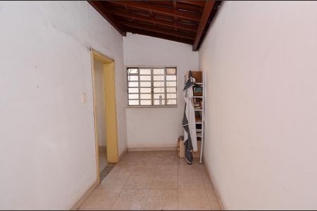 Casa à venda com 445m², 4 quartos e 3 vagas Casa à venda com 445m², 4 quartos e 3 vagasQuarto 3