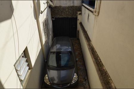 Casa à venda com 445m², 4 quartos e 3 vagas Casa à venda com 445m², 4 quartos e 3 vagasGaragem