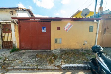 Casa à venda com 115m², 3 quartos e 1 vaga Casa à venda com 115m², 3 quartos e 1 vagaFachada e Placa