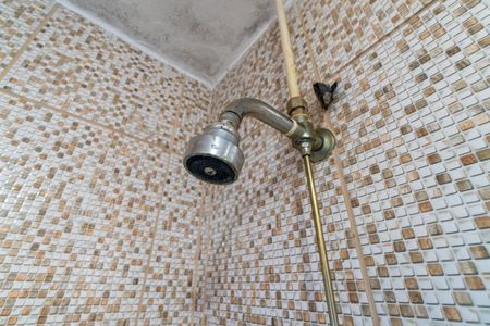 Casa à venda com 115m², 3 quartos e 1 vaga Casa à venda com 115m², 3 quartos e 1 vagaBanheiro Detalhe