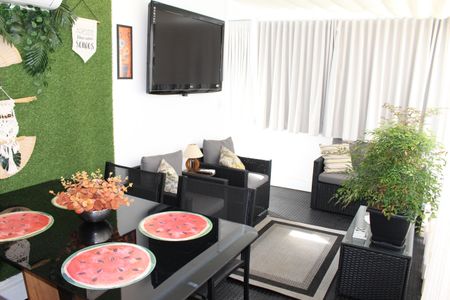 Apartamento à venda com 74m², 1 quarto e 1 vagaSala de Jantar