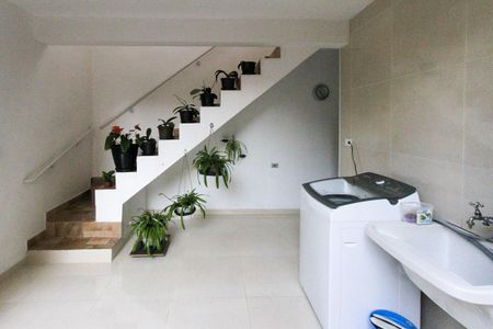 Apartamento à venda com 176m², 2 quartos e 3 vagas Apartamento à venda com 176m², 2 quartos e 3 vagasÁrea de Serviço