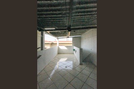 Apartamento à venda com 176m², 2 quartos e 3 vagas Apartamento à venda com 176m², 2 quartos e 3 vagasTerraço