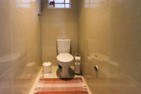 Apartamento à venda com 176m², 2 quartos e 3 vagas Apartamento à venda com 176m², 2 quartos e 3 vagasBanheiro de serviço