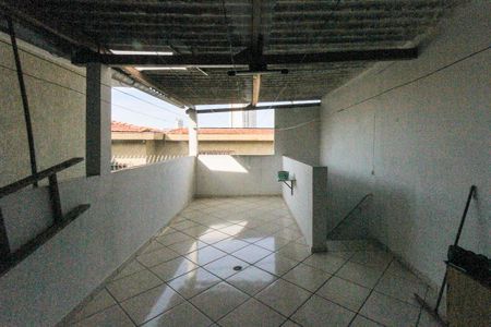 Apartamento à venda com 176m², 2 quartos e 3 vagas Apartamento à venda com 176m², 2 quartos e 3 vagasTerraço