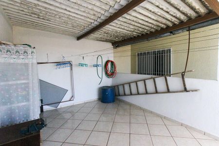 Apartamento à venda com 176m², 2 quartos e 3 vagas Apartamento à venda com 176m², 2 quartos e 3 vagasTerraço