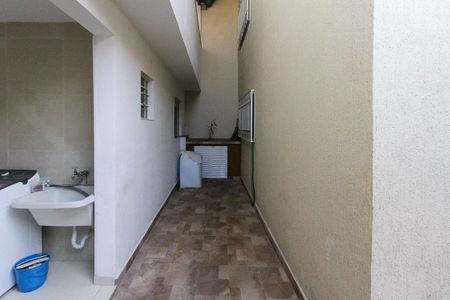 Apartamento à venda com 176m², 2 quartos e 3 vagas Apartamento à venda com 176m², 2 quartos e 3 vagasCorredor