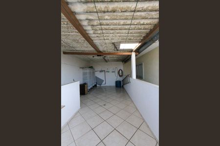 Apartamento à venda com 176m², 2 quartos e 3 vagas Apartamento à venda com 176m², 2 quartos e 3 vagasTerraço