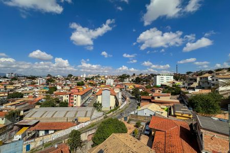 Apartamento à venda com 198m², 4 quartos e 2 vagas Apartamento à venda com 198m², 4 quartos e 2 vagasVista /Área de Serviço