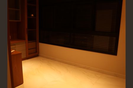 Apartamento para alugar com 120m², 3 quartos e 2 vagasSuíte 2