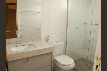 Banheiro da Suíte 1 de apartamento para alugar com 3 quartos, 120m² em Setor Marista, Goiânia