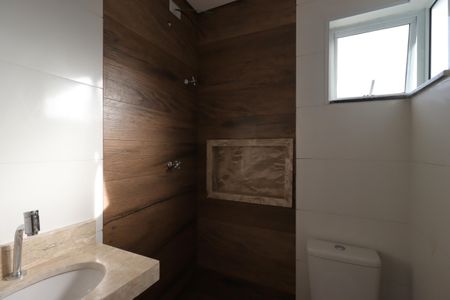 Apartamento à venda com 100m², 2 quartos e 1 vagaBanheiro da Suíte