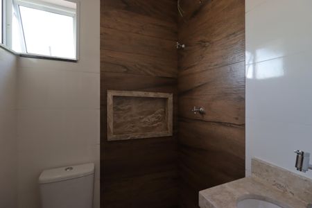 Apartamento à venda com 100m², 2 quartos e 1 vagaBanheiro da Suíte