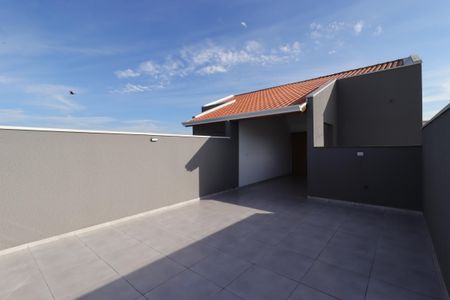 Apartamento à venda com 100m², 2 quartos e 1 vagaCobertura - Quintal