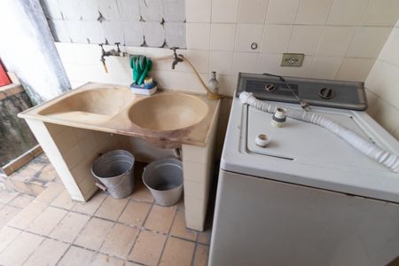 Casa à venda com 149m², 2 quartos e 2 vagas Casa à venda com 149m², 2 quartos e 2 vagasÁrea de Serviço