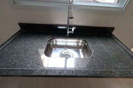 Apartamento à venda com 100m², 2 quartos e 1 vagaCozinha - Pia