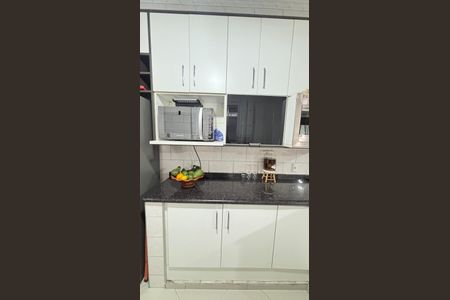 Casa à venda com 225m², 3 quartos e 4 vagas Casa à venda com 225m², 3 quartos e 4 vagasCozinha