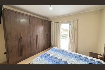 Casa à venda com 225m², 3 quartos e 4 vagas Casa à venda com 225m², 3 quartos e 4 vagasSuíte