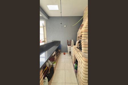 Casa à venda com 225m², 3 quartos e 4 vagas Casa à venda com 225m², 3 quartos e 4 vagasChurrasqueira