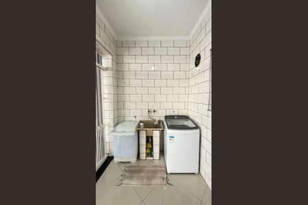 Casa à venda com 225m², 3 quartos e 4 vagas Casa à venda com 225m², 3 quartos e 4 vagasÁrea de Serviço