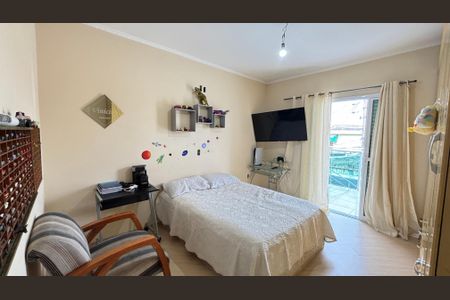 Casa à venda com 225m², 3 quartos e 4 vagas Casa à venda com 225m², 3 quartos e 4 vagasQuarto 2