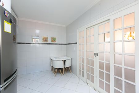 Casa para alugar com 300m², 2 quartos e sem vagaCozinha