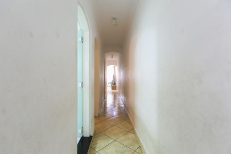 Casa para alugar com 300m², 2 quartos e sem vagaCorredor