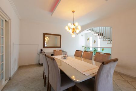 Casa para alugar com 300m², 2 quartos e sem vagaSala de Jantar