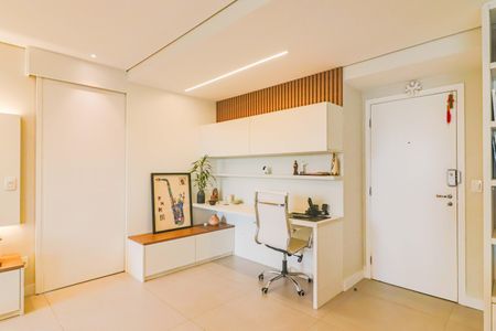 Apartamento para alugar com 150m², 3 quartos e 3 vagas Apartamento para alugar com 150m², 3 quartos e 3 vagasSala