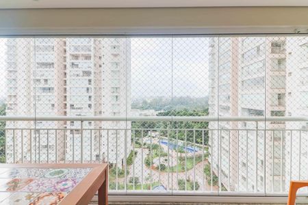 Apartamento para alugar com 150m², 3 quartos e 3 vagas Apartamento para alugar com 150m², 3 quartos e 3 vagasVaranda