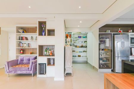 Apartamento para alugar com 150m², 3 quartos e 3 vagas Apartamento para alugar com 150m², 3 quartos e 3 vagasSala