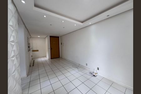 Apartamento para alugar com 48m², 2 quartos e 2 vagasSala