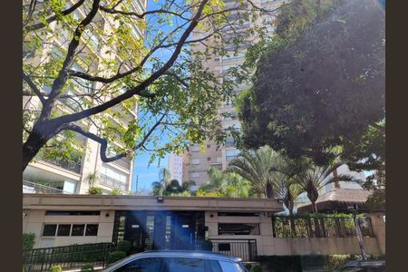 Apartamento à venda com 192m², 4 quartos e 4 vagasFoto 01