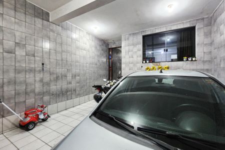 Casa à venda com 125m², 3 quartos e 2 vagas Casa à venda com 125m², 3 quartos e 2 vagasGaragem