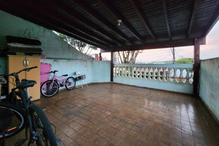 Casa à venda com 125m², 3 quartos e 2 vagas Casa à venda com 125m², 3 quartos e 2 vagasÁrea Gourmet