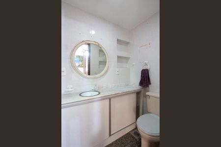 Apartamento para alugar com 200m², 3 quartos e 2 vagasBanheiro