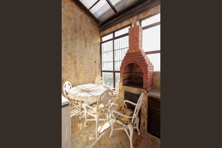 Apartamento para alugar com 200m², 3 quartos e 2 vagasTerraço - Churrasqueira