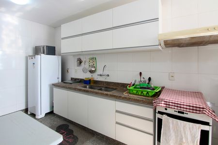 Apartamento para alugar com 200m², 3 quartos e 2 vagasCozinha