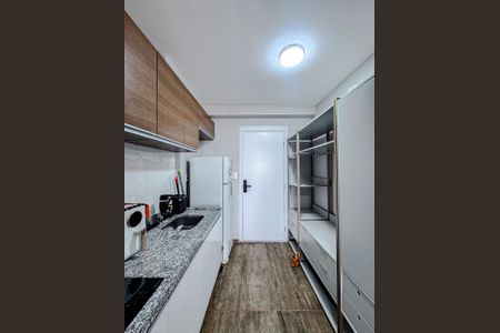 Studio à venda com 27m², 1 quarto e sem vaga Studio à venda com 27m², 1 quarto e sem vagaCozinha