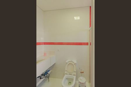 Casa de condomínio à venda com 320m², 3 quartos e 4 vagasBanheiro da Suíte 2