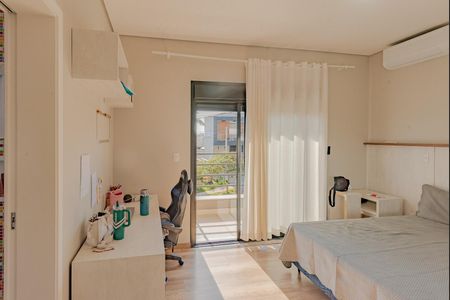 Casa de condomínio à venda com 320m², 3 quartos e 4 vagasSacada da Suíte 1