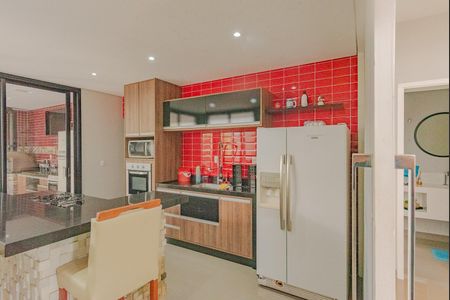 Casa de condomínio à venda com 320m², 3 quartos e 4 vagasCozinha