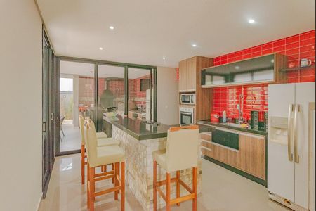 Casa de condomínio à venda com 320m², 3 quartos e 4 vagasCozinha