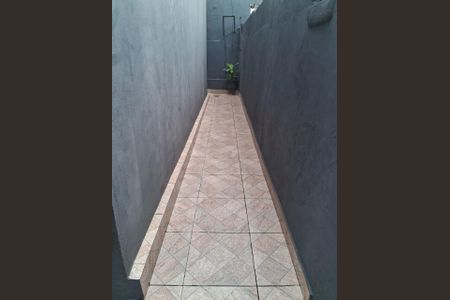 Casa à venda com 90m², 2 quartos e sem vaga Casa à venda com 90m², 2 quartos e sem vagaFoto 02