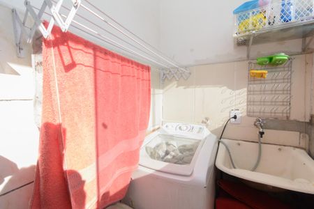 Apartamento à venda com 102m², 3 quartos e 1 vagaÁrea de Serviço