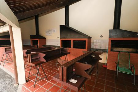 Apartamento à venda com 44m², 1 quarto e sem vagaÁrea comum - Churrasqueira