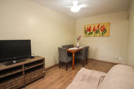 Apartamento à venda com 44m², 1 quarto e sem vagaSala