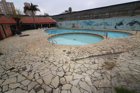 Apartamento à venda com 44m², 1 quarto e sem vagaÁrea comum - Piscina